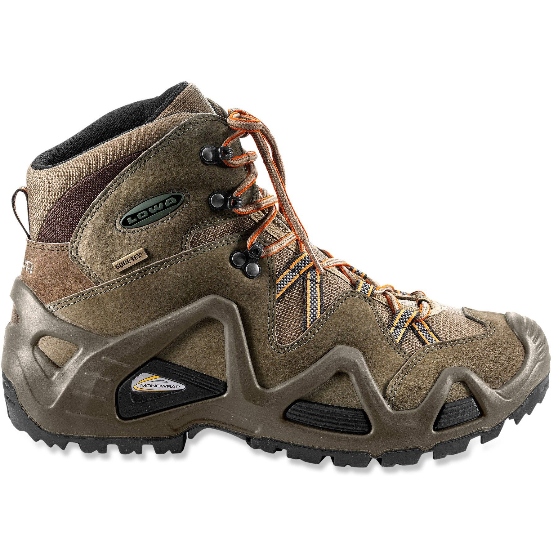 Read more about the article Best Tactical Hiking Boots 2024