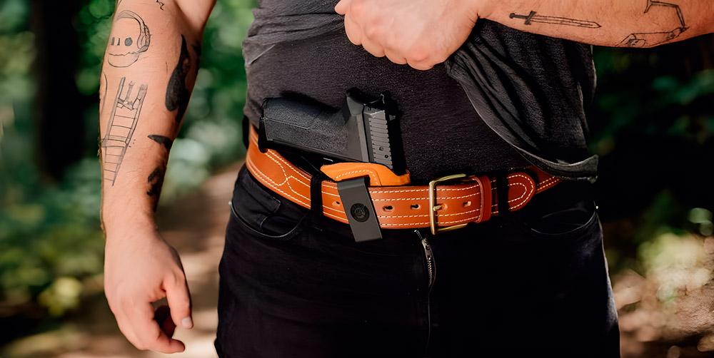 Benefits of IWB Glock 17 holster